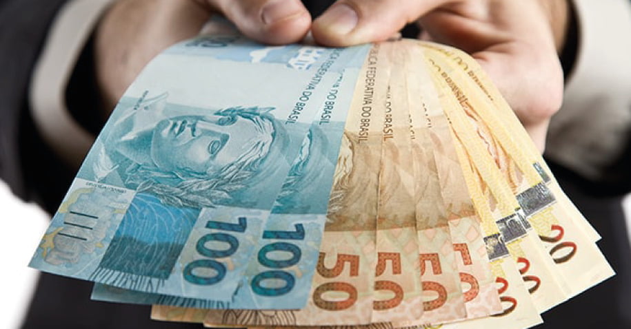 Leis e regras Descontos no pagamento Como pagar corretamente os trabalhadores da empresa? O que é um software de pagamento de salário? Por que usar um software de pagamento de salário? Conheça mais sobre o RHPIX